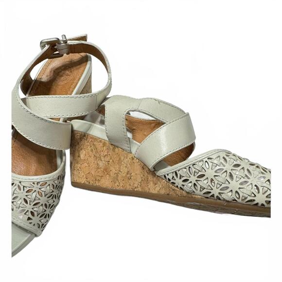 NWOB Nurture Harper Rice White Leather Cork Wedge Wrap Sandals- Size 7.5M - Picture 2 of 5